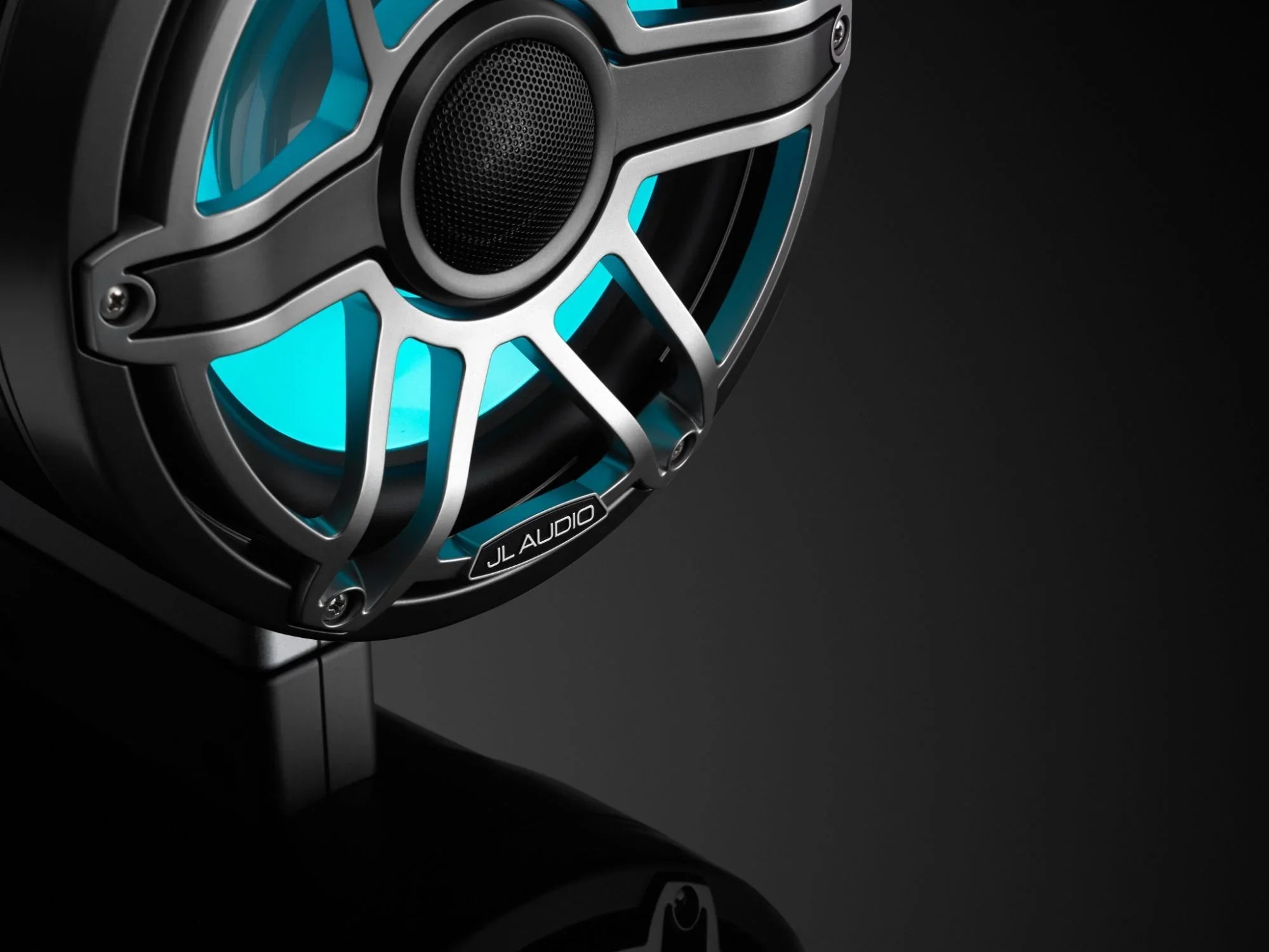 JL Audio M6-880ETXv3-Sb-S-GmTi-i-JL Audio-San Diego Car Stereo