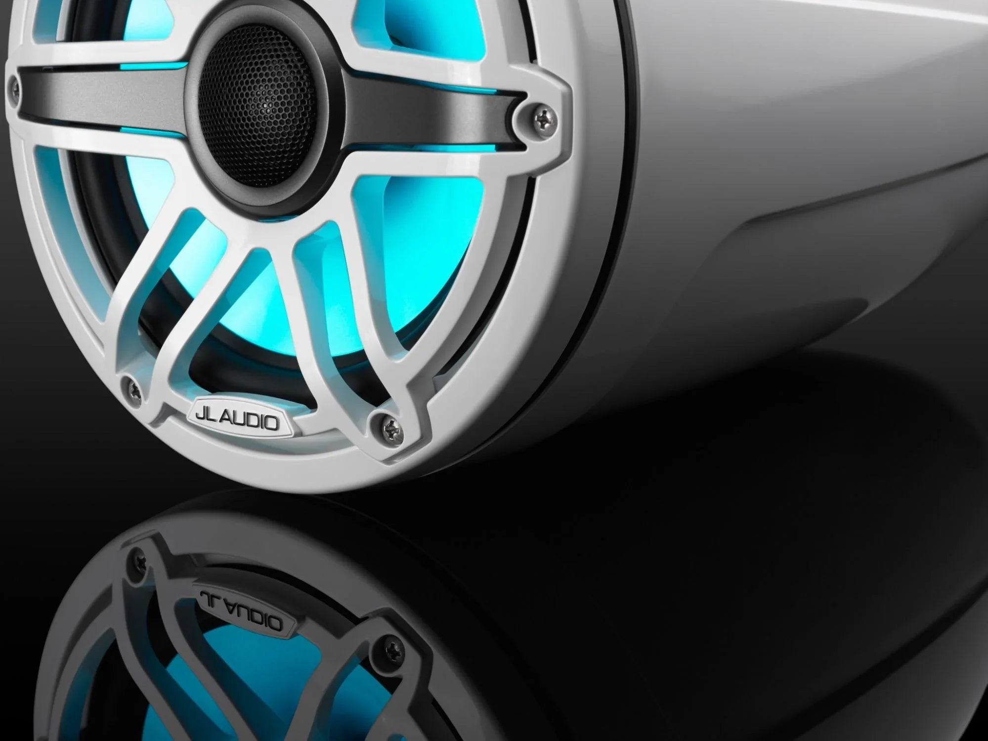 M6-770ETXv3-Gw-S-GwGw-i - Elite Custom Sound