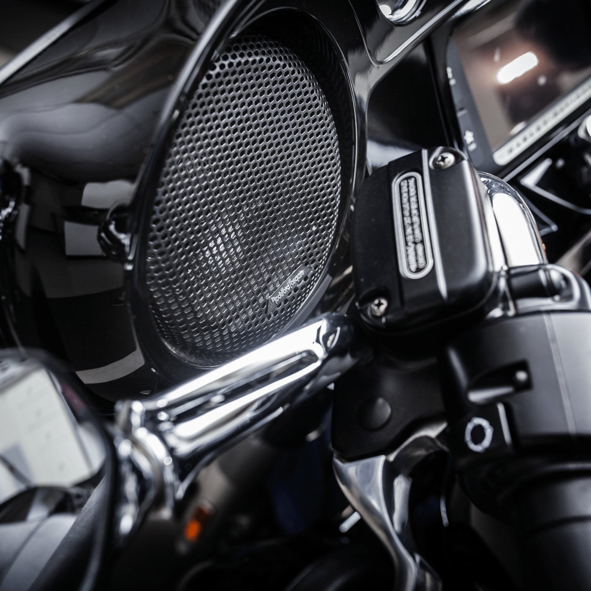 TMS65 - Elite Custom Sound